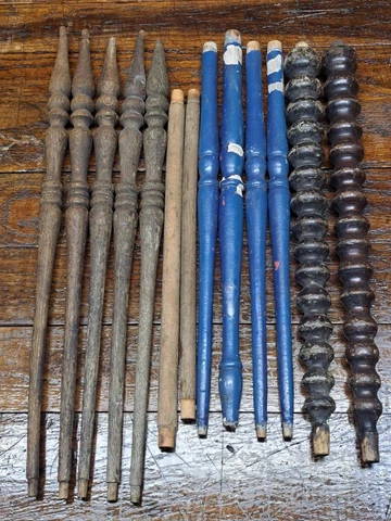 Vintage Lot Of 13 Turned Wood Spindles Cover