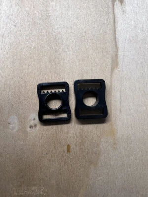 NASH Hockey Helmet Slide Clip 5/8 Inch - 2 Pack