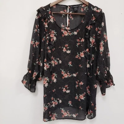 Top Torrid Mujer Hada Oscura Floral Cachicho Talla 4X Negro Transparente Romántico Foto 1 de 4