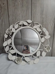 ESPEJO: metal, pintado de blanco, REDONDO, hojas de metal y rosas/flores, 14-1/2", de colección - Imagen 1 de 9