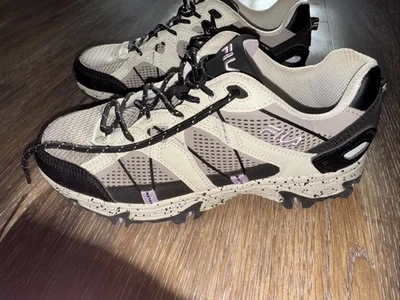 FILA MUJER COLA MATRÓNICA/ZAPATOS DE SENDERISMO TOSTADO, NEGRO, LILA TALLA 7.5 Foto 1 de 4