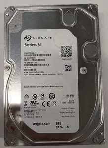 Seagate SkyHawk AI 8TB 3.5" Surveillance SATA Internal HDD - ST8000VE000 - Afbeelding 1 van 2
