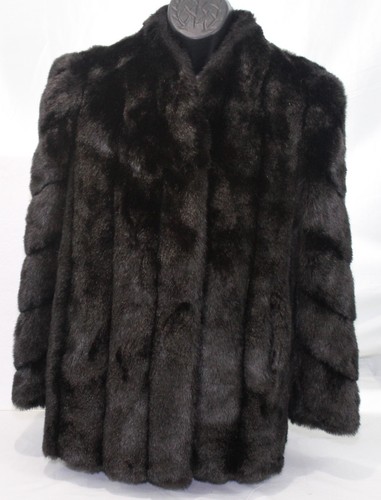 SAINT LAURENT (YSL) Cappotto in pelliccia finta vintage Jacques Saint Laurent per genelle mezzo buff made in USA M L