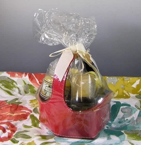 Yankee Candle Gift Basket, NEW - Picture 1 of 6