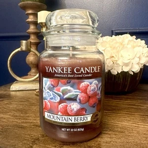 Yankee Candle Mountain Berry 22 Oz Large Glass Jar Rare Discontinued NEW - Picture 1 of 5
