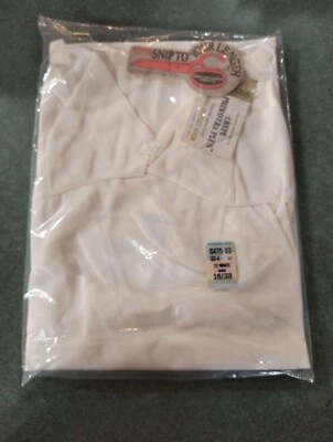 Nuevo de Lote Antiguo Montgomery Ward 16/38 Cortar a Tu Longitud Camisón Sin Cortar Blanco Foto 1 de 4
