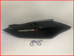 FIANCHETTO CODONE LATO POSTERIORE DESTRO NERO KYMCO XCITING 400 S-00183236JJP - Foto 1 di 3