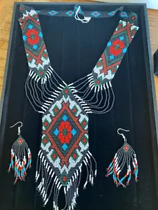 Joyería de perlas, perlas multicolor, diseño geométrico, bonito conjunto de collar largo - Imagen 1 de 7