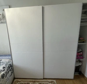 Kleider Schrank - Bild 1 von 2