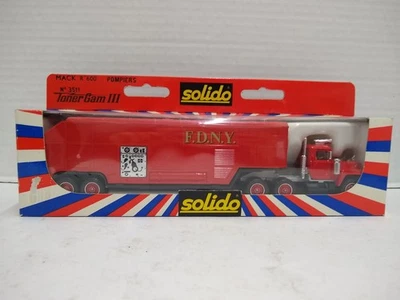 Camión diecast vehículo de bomberos Solido 3511 escala 1/43 Mack R600 Pompiers FDNY Foto 1 de 2