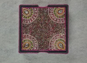 5-teiliges Fuchsia Untersetzer & passendes Tablett Geschenkset mit Schmucksteinen & Perlen mit Holzrücken - Bild 1 von 5