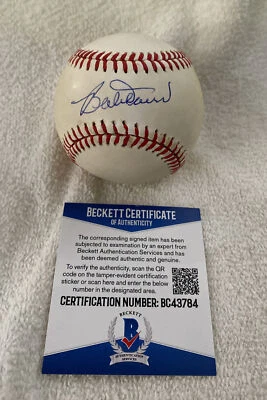 Bobby Doerr Firmado Autografiado Serie Mundial 1986 Béisbol Medias Rojas Certificado de Autenticidad Beckett Foto 1 de 3