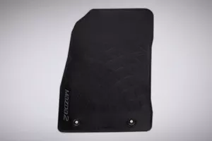 Tapetes de goma RHD Mazda 2 Demio 4 piezas 2023 protector contra el agua genuino para todas las estaciones - Imagen 1 de 7