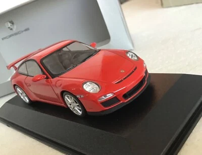 1/43  MINICHAMPS   PORSCHE 911 GT3, red ,  WAP   020 016 19 mint ,++  ! - Image 1 of 4