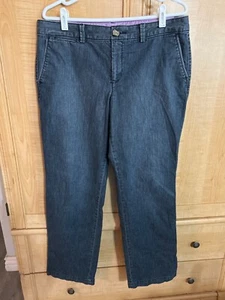 Dockers Womens Denim Jeans Size 12 Medium 99% Cotton With Buttoned Back Pockets - Picture 1 of 4