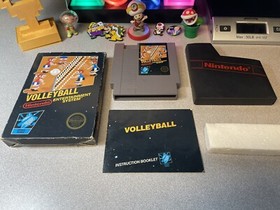 TESTED! Volleyball Black Box, 5 Screw, CIB! Hangtab Original  (NES Nintendo)