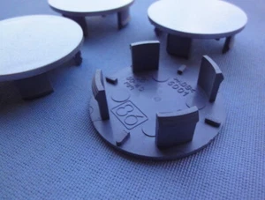 4x Nabenkappen Nabendeckel Felgendeckel 50mm  43mm für Alufelgen silber 5001 - Picture 1 of 6