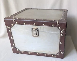 Vintage Small Metal Wood Faux Leather Storage Trunk Chest Box 10"x8"x7" - Picture 1 of 11
