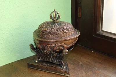 Antike Dose Schädeldose Kupfer getrieben - Bild 1 von 4