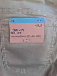 BNWT M&S Leggings Pale Green Size 14 Short Leg. New with Tags Marks and Spencer - Picture 1 of 4