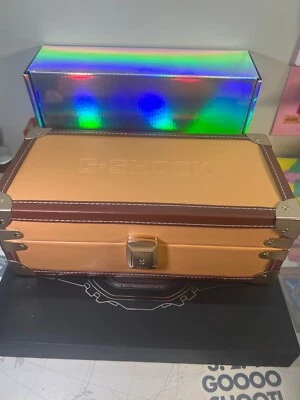 Caja de almacenamiento de reloj con pantalla G-shock Casio/mercancía Gshock/100 % auténtico/limitado Foto 1 de 4