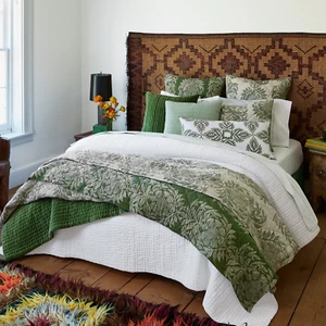 JOHN ROBSHAW ASMA COTTON CHAMBRAY REVERSAL QUEEN QUILT COVERLET GREEN BOTANICAL - Picture 1 of 8