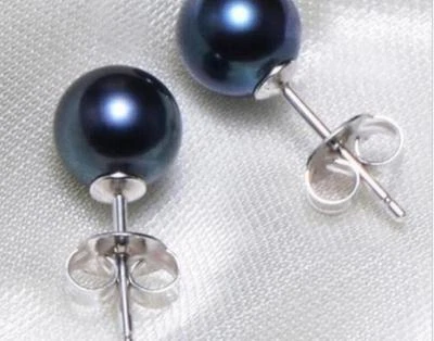 Gorgeous AAA 6-7mm real natural Tahitian black round pearl earring 14k gold - Image 1 of 4