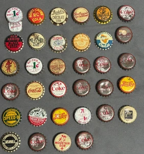 Lot 34 Vtg SODA BOTTLE CAPS 1930s Cork Unused used DR. PEPPER Pluto PEPSI Felix - Picture 1 of 16