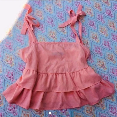 Women’s Peach Coral Boohoo Ruffle Tie Strap Crop Tank Top Blouse Size 4 - Image 1 of 4