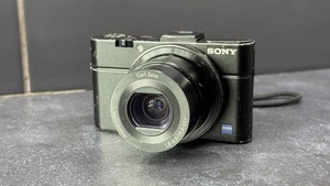 Sony RX100 ii 20.2MP Digital Camera - Black - Picture 1 of 17