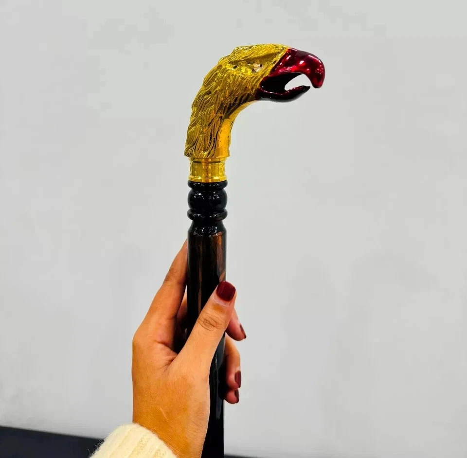 Bengala de madeira águia cabo e bastão esculpidos em madeira bengala esculpida à mão caminhadas - Imagem 1 de 4