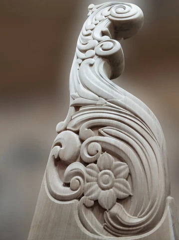 Carved baluster statue Newel post Wooden stairs Oak Decor  Decorative element Cover