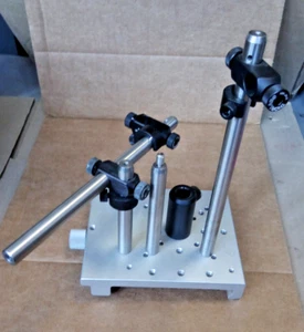 THORLABS / Newport small Optical bench setup 3/16-Hex - Picture 1 of 6