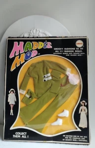 Vintage Barbie Clone _ orig. GREEN WITH ENVY Maddie Mod Outfit 1970's _ NRFB - Picture 1 of 7