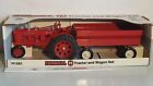 Ertl Farmall H w/Wagon 1/16 diecast and pressed steal replica collectible
