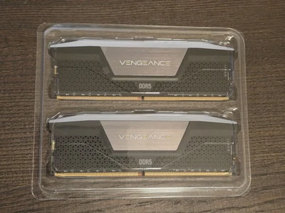 Corsair Vengeance CMH64GX5M2B6400 memory module 64 GB 2 x 32 GB DDR5 6400 MT/s - Image 1 of 3