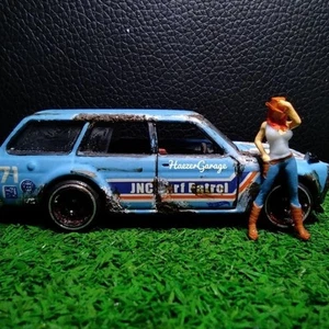 1/64 Diorama Figure Western Cowgirl Pose Painted Miniature Scene Model GIFT - Picture 1 of 4