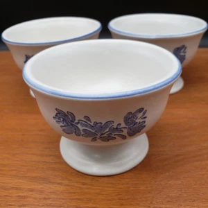 Juego de 3 cuencos de frutas de postre natillas con patas Pfaltzgraff Yorktowne EE. UU. - Imagen 1 de 7