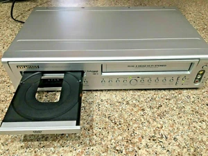 Sylvania SRD2900 DVD/VCR Player Recorder  - Repair/Parts CST IN Light Blinking - Picture 1 of 11