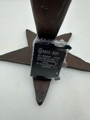 MOELLER EATON M22-K01 Auxillary Contact Block 6A 500V AC/DC SPST-NC NEW OEM - Image 1 of 4