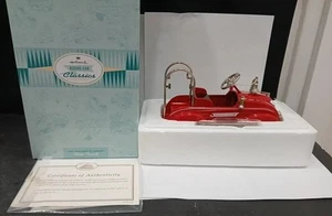 Camión de bomberos Hallmark Kiddie Car Classics rojo 1941 - Steelcraft de Murray con certificado de autenticidad - Imagen 1 de 9