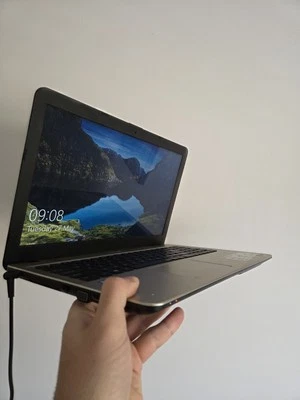 ASUS X541U NOTEBOOK PC LAPTOP CORE I3-6006U 4GB RAM 128GB SSD Faulty battery  - Image 1 of 4