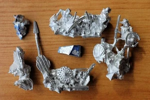 Metal Skeletons Scenics Chaos Harry the Hammer Base Tomb Kings Undead Citadel - Picture 1 of 5