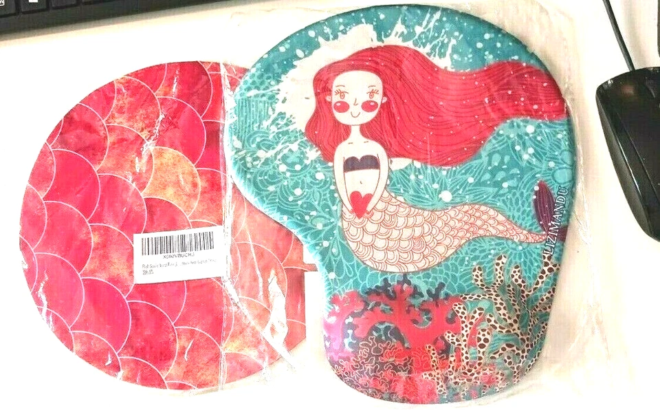 Mermaid pattern computer mouse pad with wrist support rest. Lizimandu + - Image 1 of 4