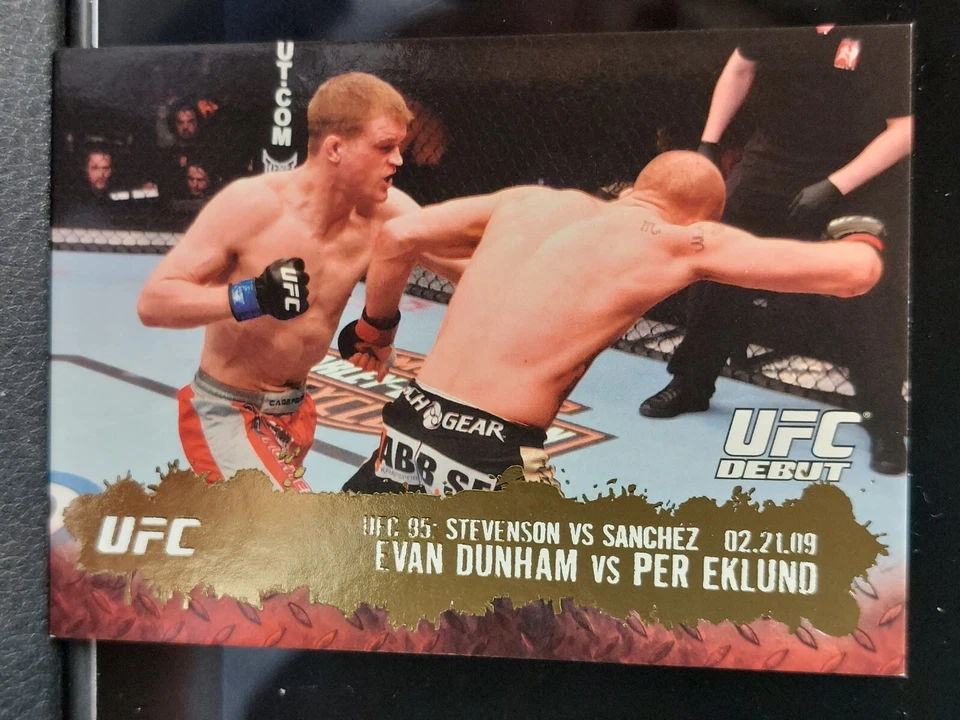 Evan Dunham Per Eklund #128 2009 Topps UFC Round 2 Thick Gold Parallel - Image 1 of 2