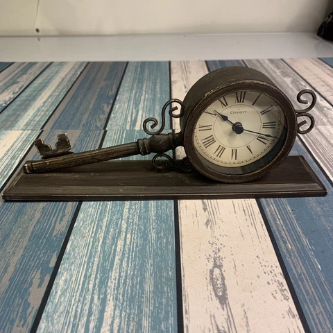 Vintage Chaney Wrought Iron Skeleton Key 10.5" Clock 75381KL - Beautiful -Tested Cover
