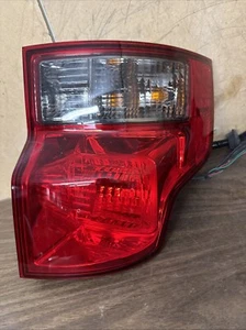 Lámpara de luz trasera derecha lado pasajero Honda Element 09-10 DEPO - Imagen 1 de 8