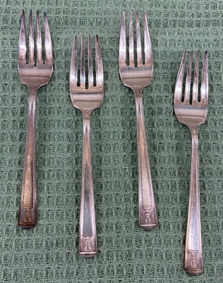 Holmes & Edwards SALAD Forks CENTURY Pattern IS Silverplate Flatware Set of 4 - Image 1 of 4
