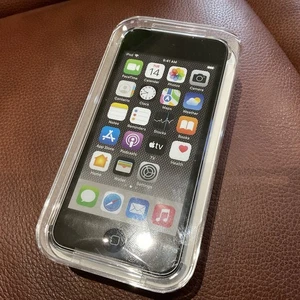 Apple iPod Touch 7th Gen 32GB Brand New Sealed - Space Grey - Picture 1 of 7