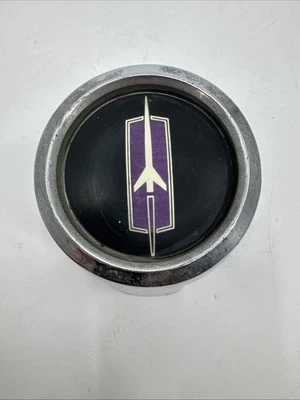 Oldsmobile Cutlass 442 Hurst/Olds 416393 OEM Cubierta de tapa de llanta central de rueda Foto 1 de 4